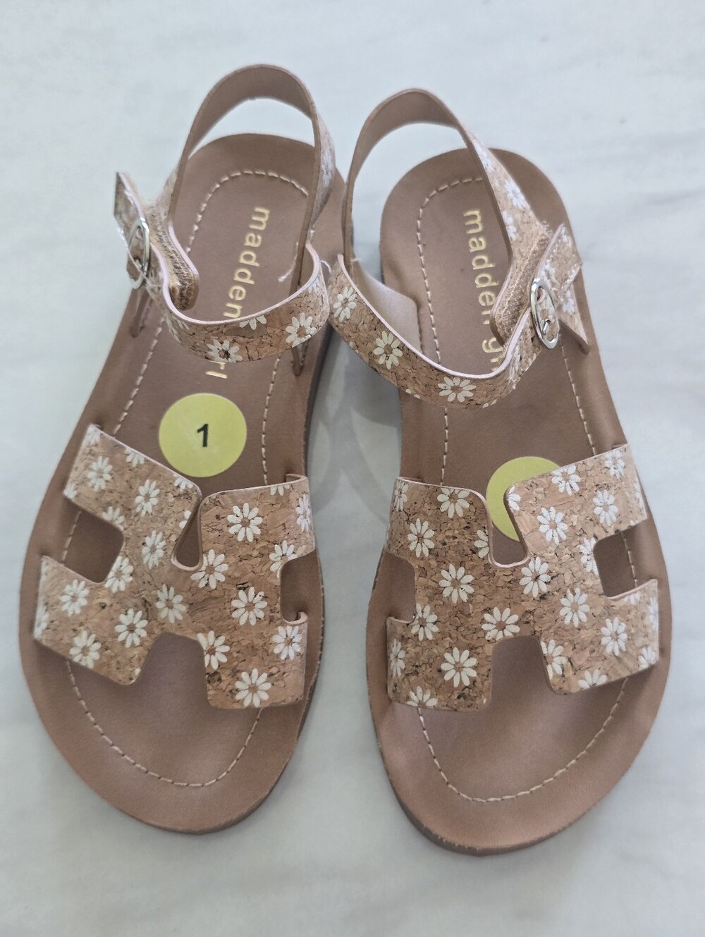 Madden Girl Floral Cork Flat Sandals Size 1 Tan White Daisy Ankle Strap Boho